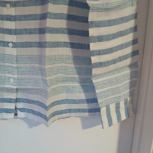 Untuckit Vietti Women's Long sleeve Linen Button Up Blue White Stripe  S… - Picture 2 of 11
